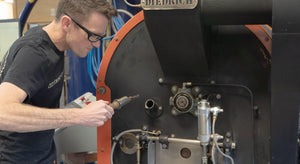 Head roaster Brian of Desert Sun Roasting coffee